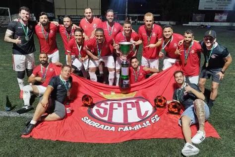 Sagrada Família de Itaúna é campeão da Série B da Liga F7 Betim